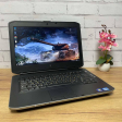 Ноутбук Dell Latitude E5540 / 15.6" (1920x1080) TN / Intel Core i5-4300U (2 (4) ядра по 1.9 - 2.9 GHz) / 8 GB DDR3 / 256 GB SSD / Intel HD Graphics 4400 / WebCam / DVD-RW - 3