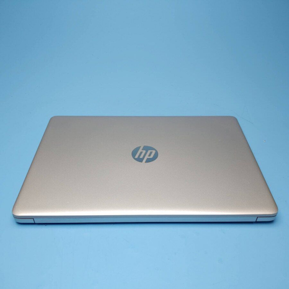 Ультрабук HP 15-dy1073nr / 15.6&quot; (1366x768) TN / Intel Core i5-1035G4 (4 (8) ядра по 1.1 - 3.7 GHz) / 8 GB DDR4 / 256 GB SSD / Intel Iris Plus Graphics / WebCam / Win 10 Home - 3