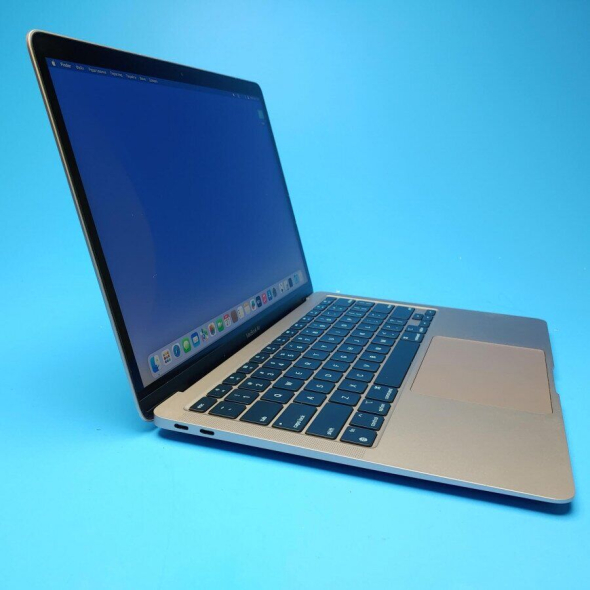 Ультрабук Apple MacBook Air 13 2020 A2337 / 13.3&quot; (2560x1600) IPS / Apple M1 (8 ядер по 2.1 - 3.2 GHz) / 16 GB DDR3 / 256 GB SSD / Apple M1 Graphics / WebCam / MacOS - 4