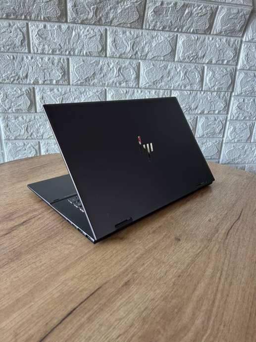 Ультрабук-трансформер Б-класс HP Envy x360 15-ey0003ca / 15.6&quot; (1920x1080) IPS Touch / AMD Ryzen 5 5625U (6 (12) ядер по 2.3 - 4.3 GHz) / 16 GB DDR4 / 512 GB SSD / AMD Radeon Vega Graphics / WebCam - 6