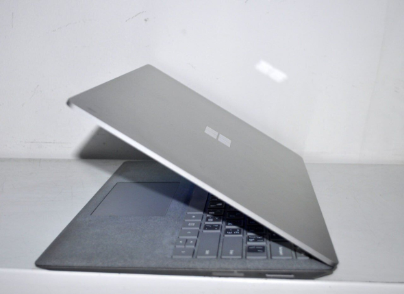 Ультрабук Microsoft Surface Laptop 1769 / 13.5&quot; (2256x1504) IPS Touch / Intel Core i5-7300U (2 (4) ядра по 2.6 - 3.5 GHz) / 8 GB DDR3 / 128 GB SSD / Intel UHD Graphics 620 / WebCam / Windows 11 Pro - 8