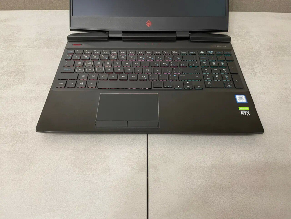 Игровой ноутбук HP Omen 15-dc1018cs / 15.6&quot; (1920x1080) IPS / Intel Core i7-9750H (6 (12) ядер по 2.6 - 4.5 GHz) / 16 GB DDR4 / 512 GB SSD / nVidia GeForce RTX 2070 Max-Q, 8 GB GDDR6, 256-bit / WebCam / USB 3.1 / miniDP / HDMI - 6