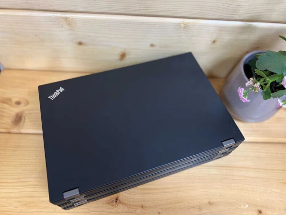 Ноутбук Lenovo ThinkPad L570 / 15.6&quot; (1366x768) TN / Intel Core i3-7100U (2 (4) ядра по 2.4 GHz) / 8 GB DDR4 / 256 GB SSD / Intel HD Graphics 520 / WebCam - 9