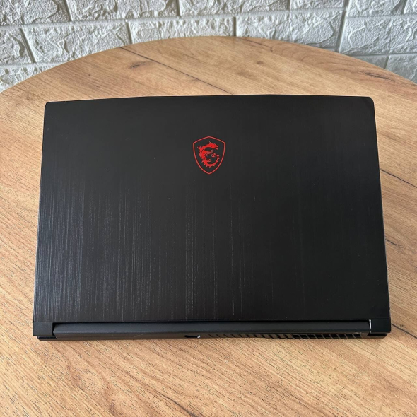 Игровой ноутбук Б-класс MSI GF63 Thin 11UC / 15.6&quot; (1920x1080) IPS / Intel Core i5-11400H (6 (12) ядер по 2.7 - 4.5 GHz) / 16 GB DDR4 / 512 GB SSD / nVidia GeForce RTX 3050, 4 GB GDDR6, 128-bit / WebCam - 3