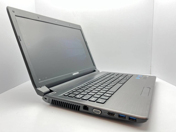 Ноутбук Medion Akoya P6638 / 15.6&quot; (1366x768) TN / Intel Core i3-3110M (2 (4) ядра по 2.4 GHz) / 8 GB DDR3 / 1000 GB HDD / nVidia GeForce GT 635M, 1 GB DDR3, 128-bit / WebCam - 3
