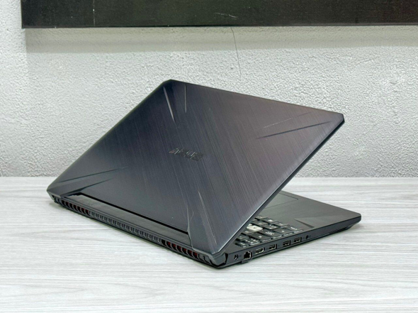 Игровой ноутбук Asus TUF FX505D / 15.6&quot; (1920x1080) IPS / AMD Ryzen 5 3550H (4 (8) ядра по 2.1 - 3.7 GHz) / 16 GB DDR4 / 512 GB SSD M.2 / nVidia GeForce GTX 1650, 4 GB GDDR5, 128-bit / WebCam / Win 11 Home - 5