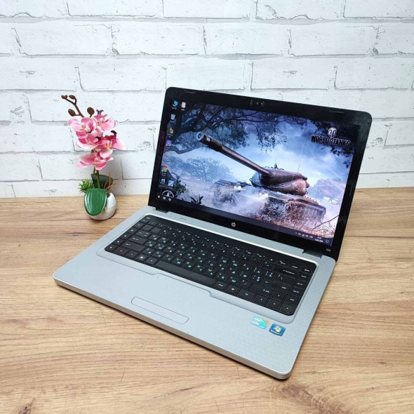 Ноутбук Б-класс HP G62 / 15.6&quot; (1366x768) TN / Intel Core i5-460M (2 (4) ядра по 2.53 - 2.8 GHz) / 4 GB DDR3 / 120 GB SSD / Intel HD Graphics / WebCam / VGA / АКБ - 4