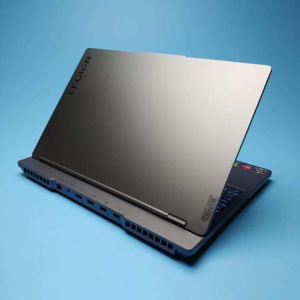 Игровой ноутбук Lenovo Legion 5-15ARH7H / 15.6&quot; (1920x1080) IPS / AMD Ryzen 7 6800H (8 (16 ядер по 3.2 - 4.7 GHz) / 8 GB DDR5 / 1000 GB SSD / nVidia GeForce RTX 3060, 6 GB GDDR6, 192-bit / WebCam / Win 11 Home - 5