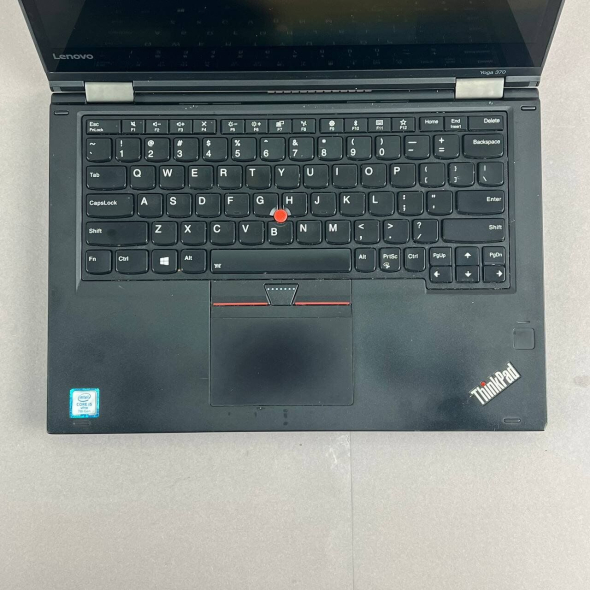 Ноутбук-трансформер Lenovo ThinkPad Yoga 370 / 13.3&quot; (1920x1080) IPS Touch / Intel Core i5-7300U (2 (4) ядра по 2.6 - 3.5 GHz) / 8 GB DDR4 / 256 GB SSD / Intel HD Graphics 620 / WebCam - 3
