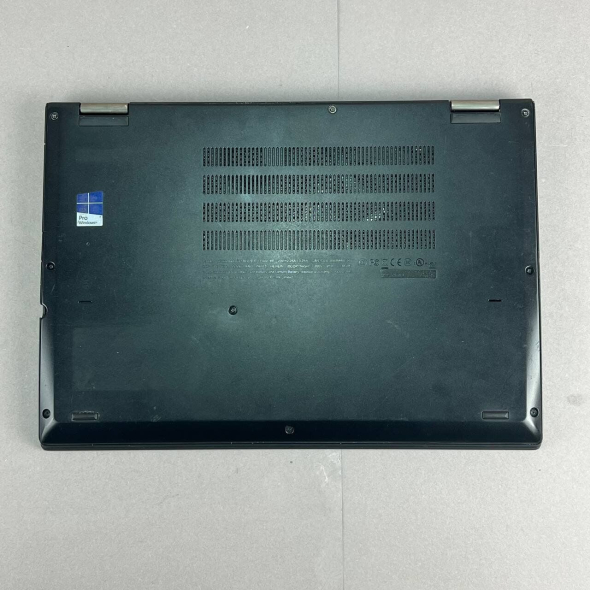 Ноутбук-трансформер Lenovo ThinkPad Yoga 370 / 13.3&quot; (1920x1080) IPS Touch / Intel Core i5-7300U (2 (4) ядра по 2.6 - 3.5 GHz) / 8 GB DDR4 / 256 GB SSD / Intel HD Graphics 620 / WebCam - 6