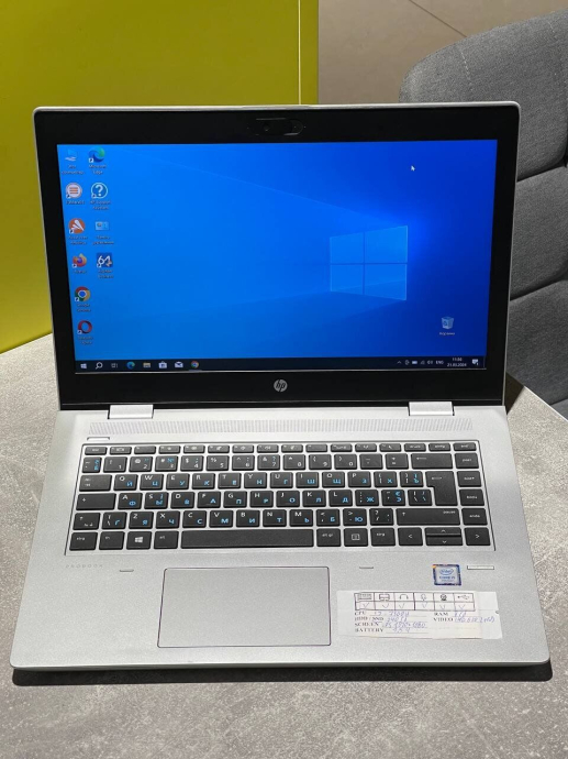 Ультрабук HP ProBook 640 G4 / 14&quot; (1920x1080) IPS / Intel Core i5-8250U (4 (8) ядра по 1.6 - 3.4 GHz) / 8 GB DDR4 / 240 GB SSD / Intel UHD Graphics 620 / WebCam - 2