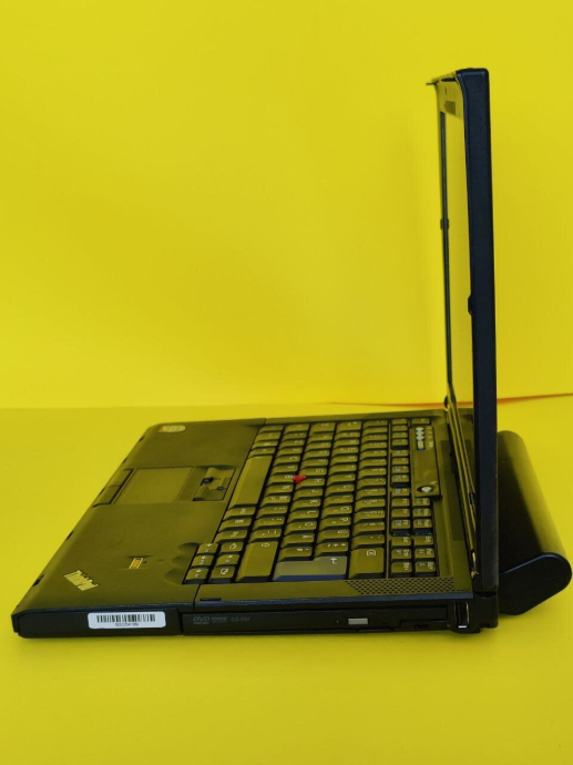 Ноутбук Б-класс Lenovo ThinkPad T400 / 14&quot; (1440x900) TN / Intel Core 2 Duo P8600 (2 ядра по 2.4 GHz) / 4 GB DDR3 / 320 GB HDD / Intel GMA 4500 Graphics / NoWebCam - 4