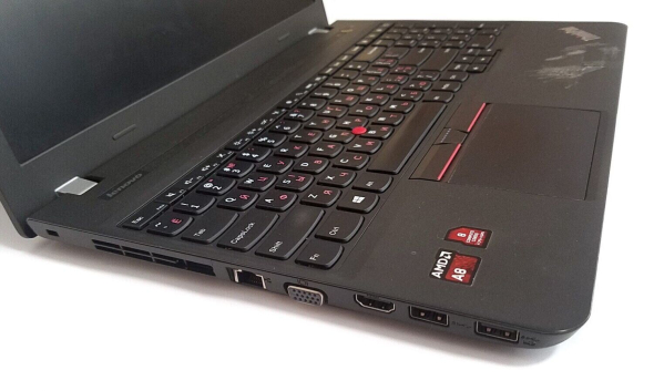 Ноутбук Б-класс Lenovo ThinkPad E555 / 15.6&quot; (1366x768) TN / AMD A8-7100 (4 ядра по 1.8 - 3.0 GHz) / 16 GB DDR3 / 240 GB SSD / AMD Radeon R5 Graphics / WebCam - 5