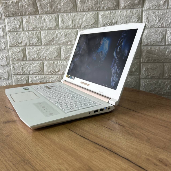 Игровой ноутбук Acer Predator Helios 300 PH315-51 White / 15.6&quot; (1920x1080) IPS / Intel Core i7-8750H (6 (12) ядер по 2.2 - 4.1 GHz) / 16 GB DDR4 / 256 GB SSD / nVidia GeForce GTX 1060, 6 GB GDDR5, 192-bit / WebCam - 5