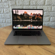 Ультрабук Apple MacBook Pro 16 2019 A2141 / 16" (3072x1920) IPS / Intel Core i9-9980HK (8 (16) ядер по 2.4 - 5.0 GHz) / 32 GB DDR4 / 1000 GB SSD / AMD Radeon Pro 5500M, 8 GB GDDR6, 128-bit / WebCam / MacOS - 2