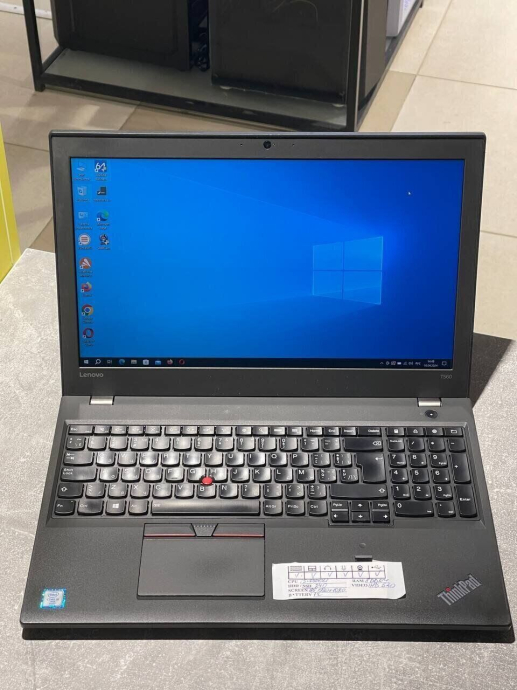 Ноутбук Lenovo ThinkPad T560 / 15.6&quot; (1920x1080) IPS / Intel Core i5-6200U (2 (4) ядра по 2.3 - 2.8 GHz) / 8 GB DDR3 / 240 GB SSD / Intel HD Graphics 520 / WebCam / 3G / Две АКБ - 2