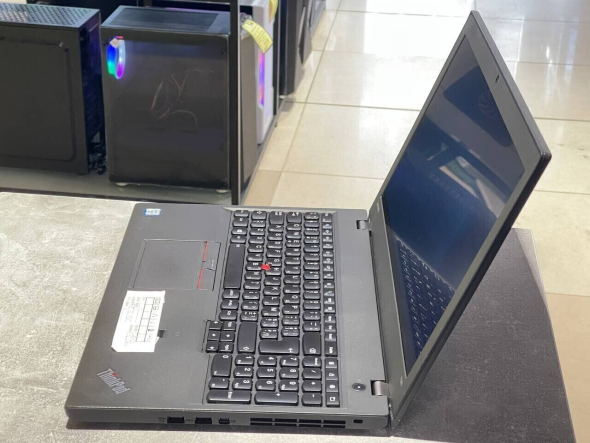 Ноутбук Lenovo ThinkPad T560 / 15.6&quot; (1920x1080) IPS / Intel Core i5-6200U (2 (4) ядра по 2.3 - 2.8 GHz) / 8 GB DDR3 / 240 GB SSD / Intel HD Graphics 520 / WebCam / 3G / Две АКБ - 4