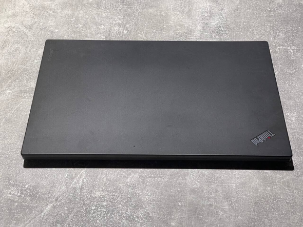 Ноутбук Lenovo ThinkPad T560 / 15.6&quot; (1920x1080) IPS / Intel Core i5-6200U (2 (4) ядра по 2.3 - 2.8 GHz) / 8 GB DDR3 / 240 GB SSD / Intel HD Graphics 520 - 5