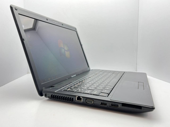 Ноутбук Lenovo G560 / 15.6&quot; (1366x768) TN / Intel Core i3-350M (2 (4) ядра по 2.26 GHz) / 4 GB DDR3 / 500 GB HDD / Intel HD Graphics / WebCam - 3