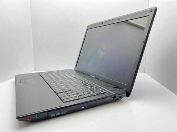 Ноутбук Lenovo G560 / 15.6&quot; (1366x768) TN / Intel Core i3-350M (2 (4) ядра по 2.26 GHz) / 4 GB DDR3 / 500 GB HDD / Intel HD Graphics / WebCam - 4