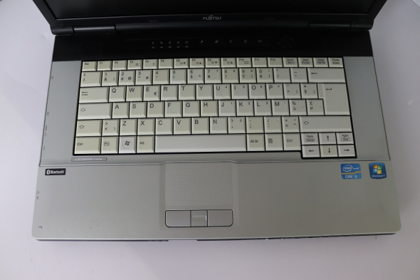 Ноутбук 15.6&quot; Fujitsu Lifebook E751 Intel Core i5-2450M 4Gb RAM 250Gb HDD - 4