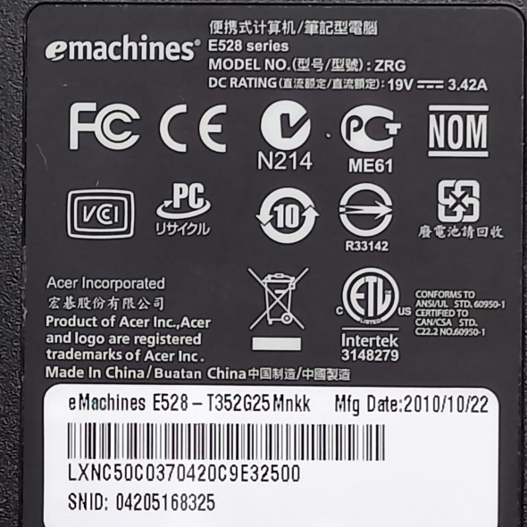 Ноутбук Acer eMachines E528 / 15.6&quot; (1366x768) TN / Intel Celeron T3500 (2 ядра по 2.1 GHz) / 4 GB DDR2 / 250 GB HDD / Intel GMA Graphics 4500M / WebCam / АКБ не держит - 10