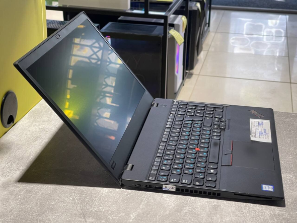 Ноутбук Lenovo ThinkPad T580 / 15.6&quot; (1920x1080) IPS / Intel Core i7-8550U (4 (8) ядра по 1.8 - 4.0 GHz) / 16 GB DDR4 / 480 GB SSD / Intel UHD Graphics 620 / WebCam / 4G / Две АКБ - 3