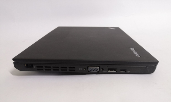 Нетбук Lenovo ThinkPad X240/ 12.5 &quot; (1366x768) TN / Intel Core i3-4030U (2 (4) ядра по 1.9 GHz) / 4 GB DDR3 / 128 GB SSD / Intel HD Graphics 4400 / WebCam / USB 3.0 / MiniDP / Windows 10 Pro - 5