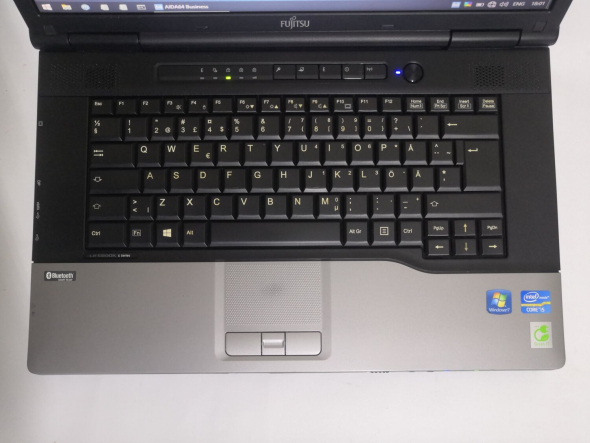 Ноутбук Fujitsu Lifebook E752 / 15.6&quot; (1366x768) TN / Intel Core i5-3230M (2 (4) ядра по 2.6-3.2 GHz) / 4 GB DDR3 / 500 Gb HDD / Intel HD Graphics 3000 / WebCam / DVD-ROM - 3
