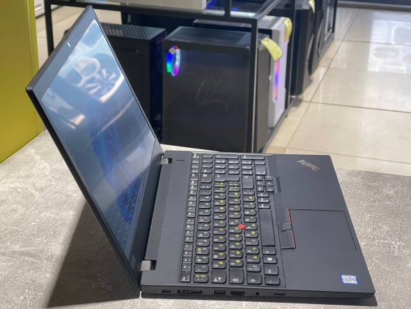 Ультрабук Lenovo ThinkPad T590/ 15.6 &quot; (1920x1080) IPS / Intel Core i5-8250U (4 (8) ядра по 1.6 - 3.4 GHz) / 16 GB DDR4 / 240 GB SSD / Intel UHD Graphics 620 / WebCam - 3