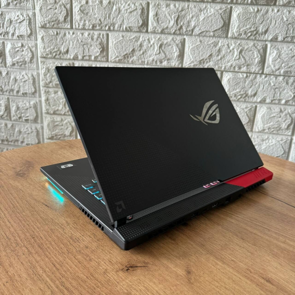 Ігровий ноутбук Asus ROG Strix G15 Advantage Edition G513QY / 15.6 &quot; (2560x1440) IPS / AMD Ryzen 9 5980HX (8 (16) ядер по 3.3-4.8 GHz) / 16 GB DDR4 / 512 GB SSD / AMD Radeon RX 6800M, 12 GB GDDR6, 192-bit - 6