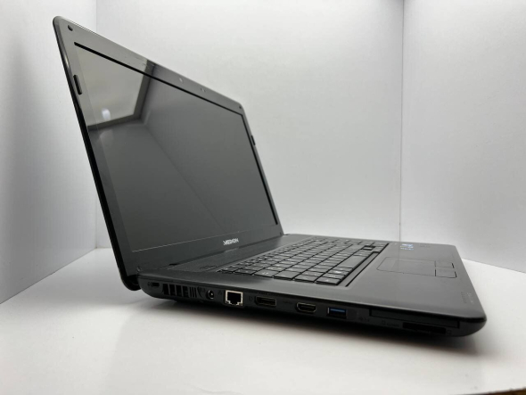 Ноутбук Medion Akoya P7618/ 17.3 &quot; (1600x900) TN / Intel Core i5-480M (2 (4) ядра по 2.66 - 2.93 GHz) / 4 GB DDR3 / 1000 Gb HDD / nVidia GeForce GT 540M, 1 GB GDDR3, 128-bit / WebCam / АКБ відсутній - 3