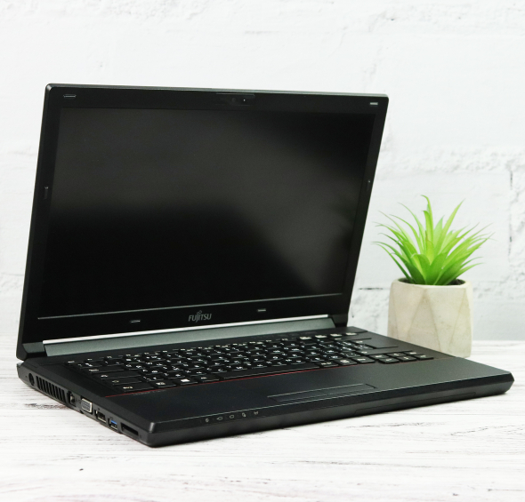 Ноутбук 14&quot; Fujitsu LifeBook E546 Intel Core i5-6200U 8Gb RAM 256Gb SSD FullHD IPS - 2