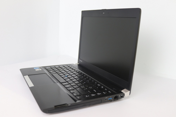 Ноутбук 13.3&quot; Toshiba Portege R30-A Intel Core i7-4610M 8Gb RAM 256Gb SSD - 3