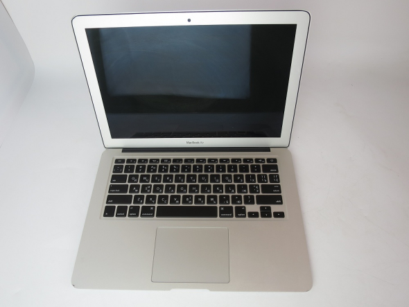 Apple A1466 MacBook Air Core i5 8GB RAM 256GB SSD - 4