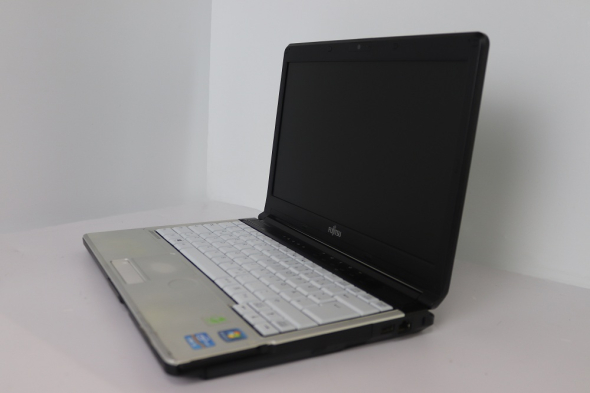 Ноутбук 13.3&quot; Fujitsu Lifebook S761 Intel Core i3-2350M 4Gb RAM 120Gb SSD - 4