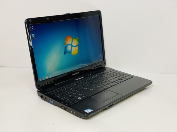 Ноутбук 15.6&quot; Acer eMachines E525 Intel Celeron T3500 3Gb RAM 320Gb HDD - 5
