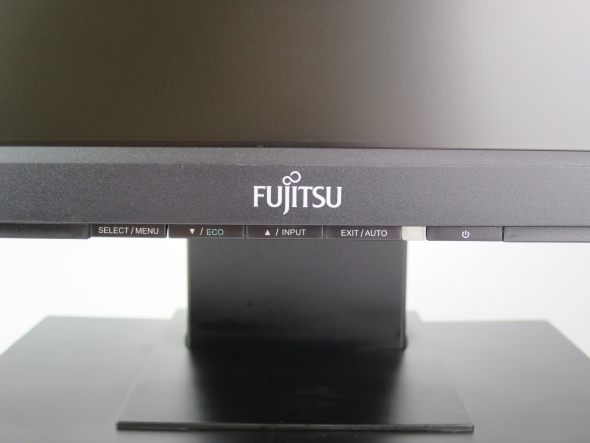 Fujitsu E22W-5 22&quot; - 4