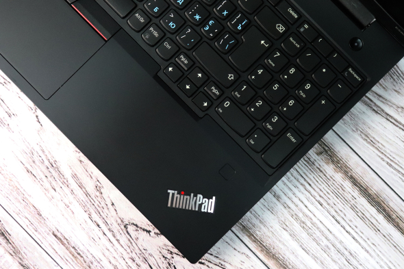 Ноутбук 15.6&quot; Lenovo ThinkPad E580 Intel Core i5-7200U 8Gb RAM 240Gb SSD - 9
