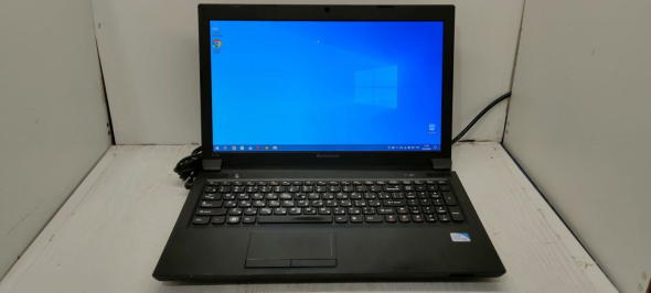 Ноутбук Lenovo B570e / 15.6&quot; (1366x768) TN / Intel Pentium B940 (2 ядра по 2.0 GHz) / 4 GB DDR3 / 250 GB HDD / Intel HD Graphics / WebCam / DVD-RW - 2
