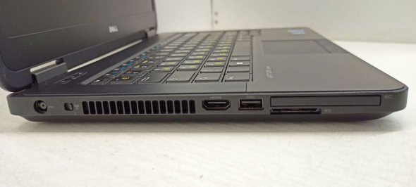Ноутбук Dell Latitude E5440 / 14&quot; (1366x768) TN / Intel Core i5-4310U (2 (4) ядра по 2.0 - 3.0 GHz) / 4 GB DDR3 / 120 GB SSD / Intel HD Graphics 4400 / WebCam - 4