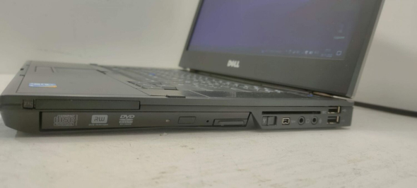Ноутбук Dell Latitude E6510 / 15.6&quot; (1366x768) TN / Intel Core i5-430M (2 (4) ядра по 2.26 - 2.53 GHz) / 4 GB DDR3 / 120 GB SSD / Intel HD Graphics / WebCam - 5