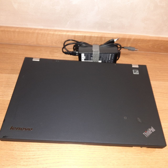 Ноутбук Lenovo ThinkPad T520 / 15.6&quot; (1600x900) TN / Intel Core i5-2450M (2 (4) ядра по 2.5-3.1 GHz) / 4 GB DDR3 / 320 GB HDD / Intel HD Graphics 3000 / WebCam / DisplayPort - 3