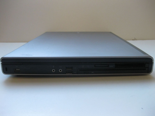 Ноутбук Dell Precision M6400 / 17&quot; (1920x1200) TN / Intel Core 2 Duo T9900 (2 ядра по 3.06 GHz) / 8 GB DDR3 / 128 GB SSD + 320 GB HDD / nVidia GeForce FX 3700m, 1 GB GDDR3, 256-bit / DVD-RW - 4