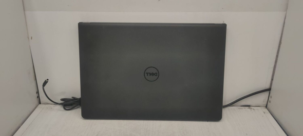 Ноутбук Dell Inspirion 15 5100 / 15.6&quot; (1366x768) TN / Intel Core i5-7200U (2 (4) ядра по 2.5 - 3.1 GHz) / 8 GB DDR4 / 1000 Gb HDD / Intel HD Graphics 620 / WebCam / АКБ NEW - 6