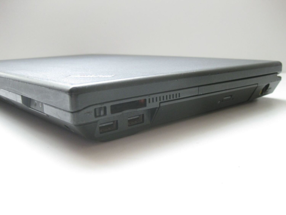 Ноутбук Lenovo ThinkPad SL510 / 15.6&quot; (1366x768) TN / Intel Core 2 Duo T6570 (2 ядра по 2.1 GHz) / 4 GB DDR3 / 128 GB SSD / Intel GMA 4500MHD Graphics / WebCam / DVD-RW - 5