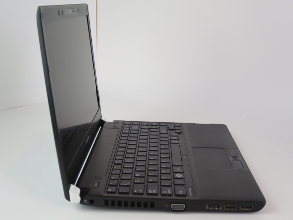 Ноутбук 13.3&quot; Toshiba Portege R700 Intel Core i3-370M 4Gb RAM 320Gb HDD - 4