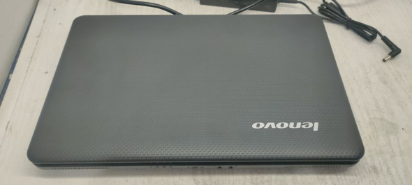 Ноутбук Lenovo G550 / 15.6&quot; (1366x768) TN / Intel Pentium T4500 (2 ядра по 2.3 GHz) / 4 GB DDR3 / 250 GB HDD / Intel GMA Graphics 4500M / WebCam / АКБ не держит - 6