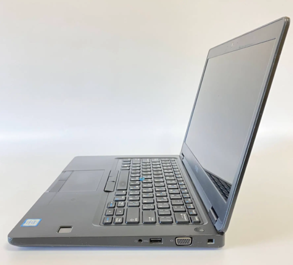 Игровой ноутбук Б класс Dell Latitude 5480 / 14&quot; (1920x1080) IPS Touch / Intel Core i7-7820HQ (4 (8) ядра по 2.9 - 3.9 GHz) / 16 GB DDR4 / 512 GB SSD / nVidia GeForce 930MX, 2 GB DDR3, 64-bit / WebCam - 5