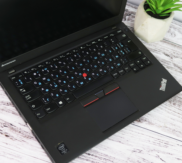 Ноутбук 12.5&quot; Lenovo ThinkPad X250 Intel Core i5-5300U 8Gb RAM 240Gb SSD - 10